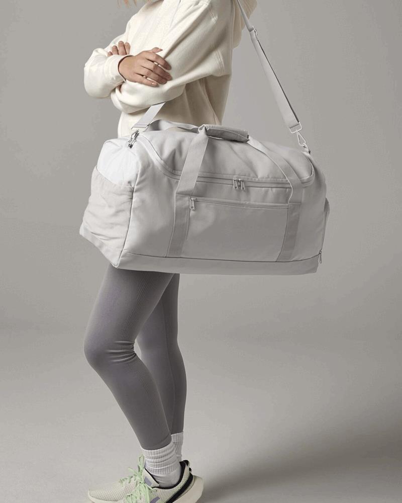 BG562M - LARGE TRAINING HOLDALL