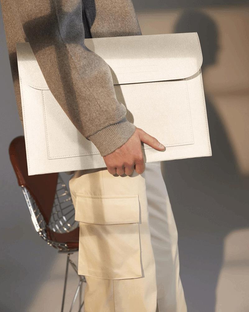 BG726M - FELT LAPTOP/DOCUMENT SLIP