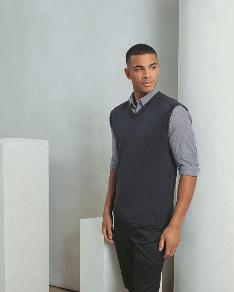 PR699M - MENS V-NECK SLEEVELESS SWEATER