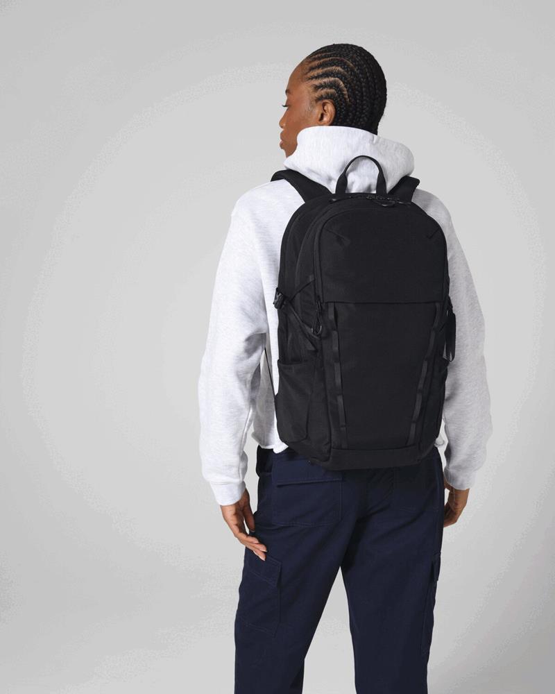 QD512M - ACTIVE OUTDOOR 25 LITRE DAYPACK