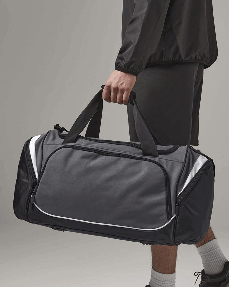 QS270M - PRO TEAM HOLDALL