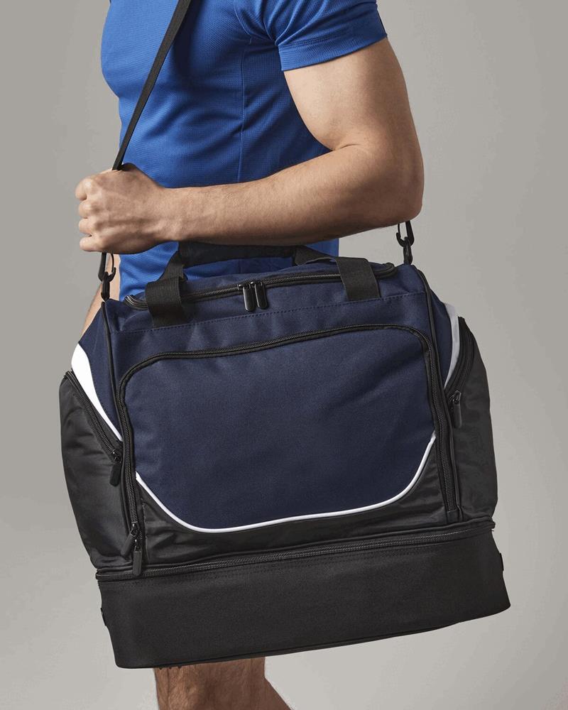 QS285M - PRO TEAM HARDBASE HOLDALL