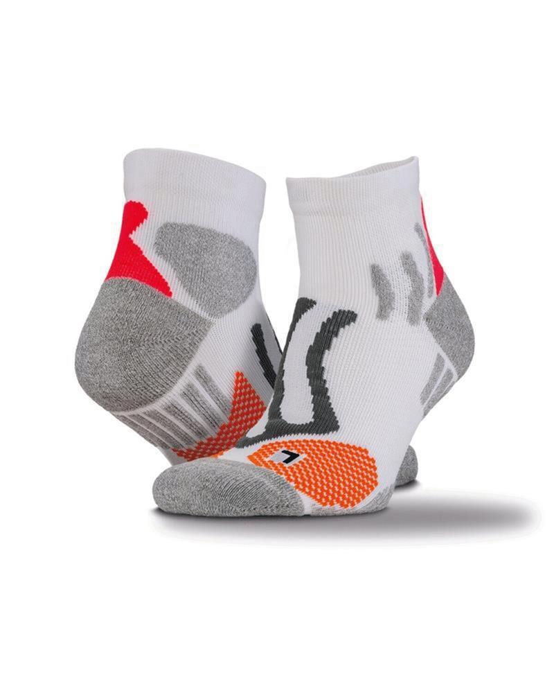 COMPRESSION SPORTS SOCKS